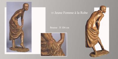 Sculpture Beatrice Pothin Gallard 35 Jeune Femme A La Robe