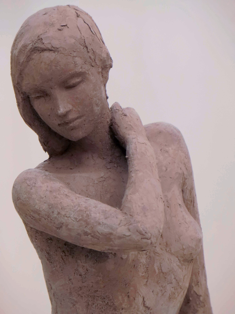 Sculpture - Samantha assise détail